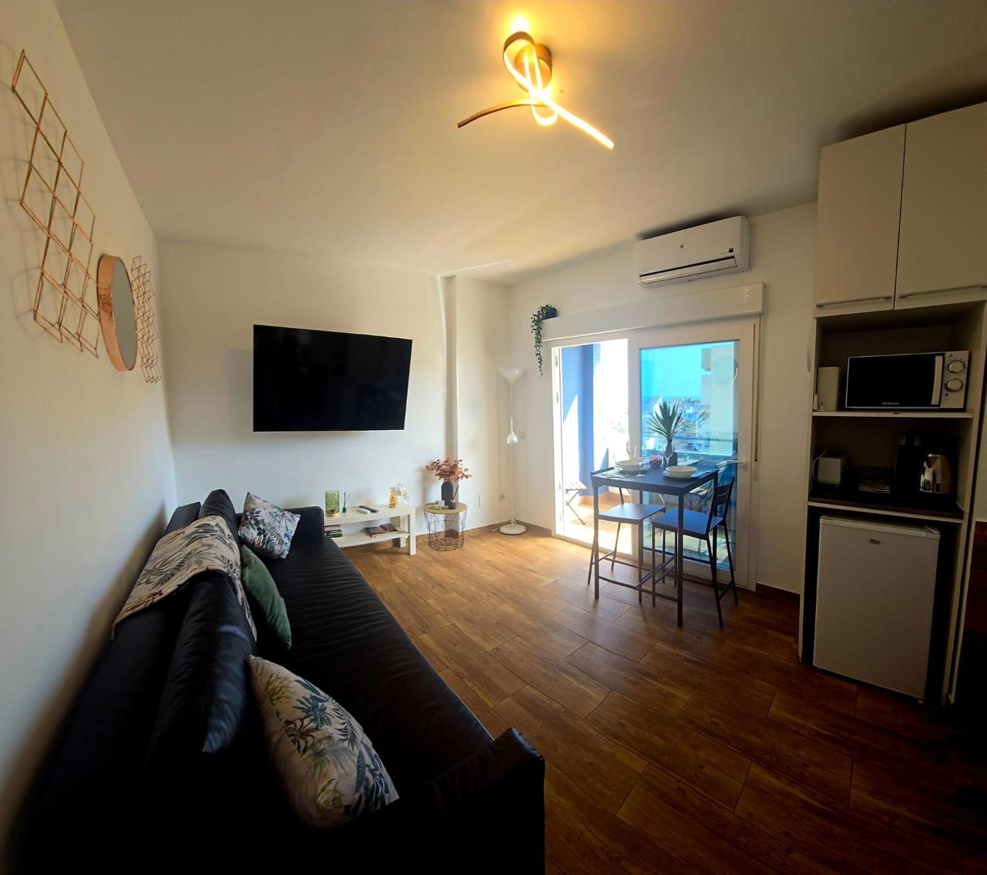 Bellevue Sea View Apartment By Namaste Elite Торремолінос Екстер'єр фото
