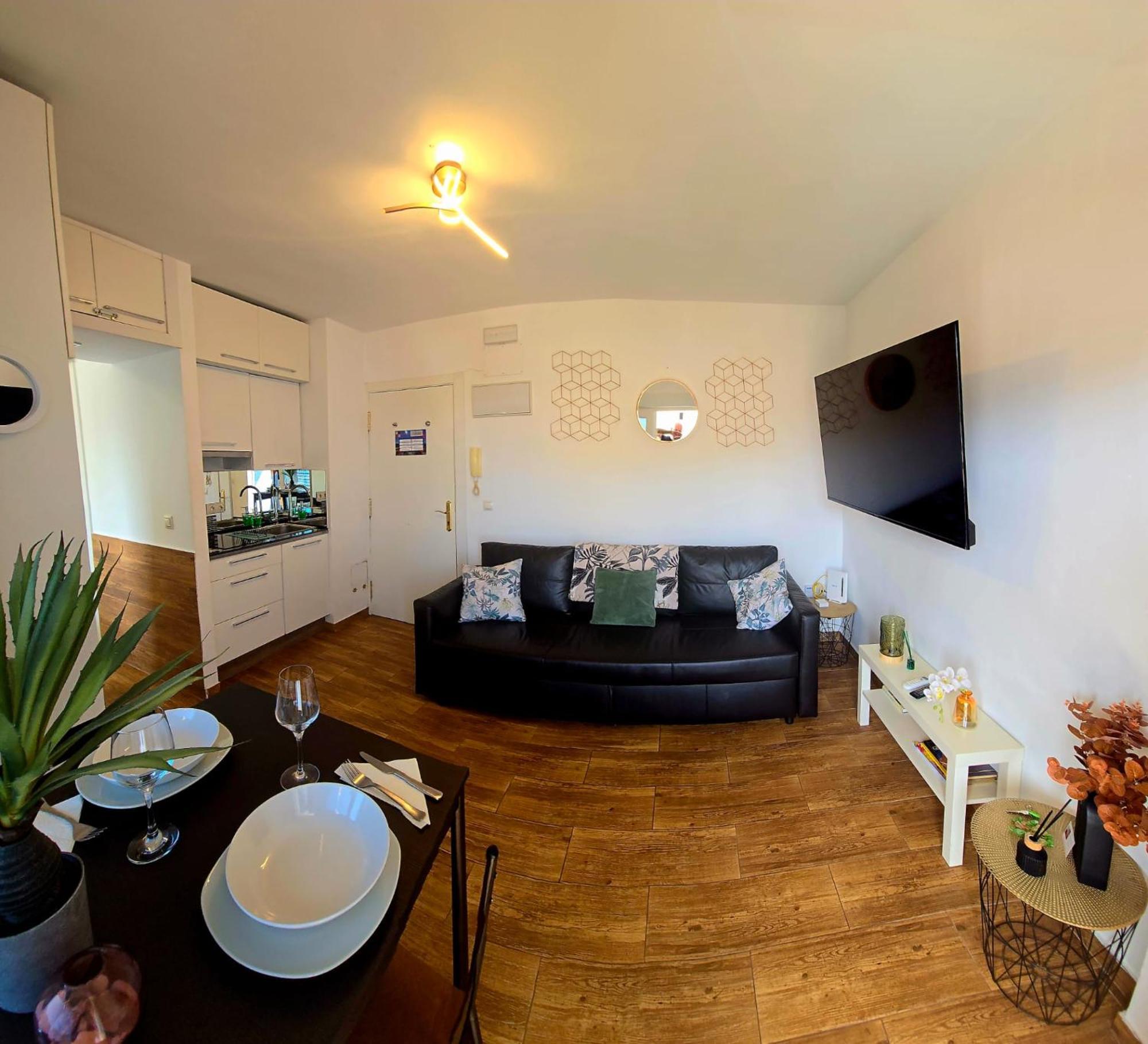 Bellevue Sea View Apartment By Namaste Elite Торремолінос Екстер'єр фото